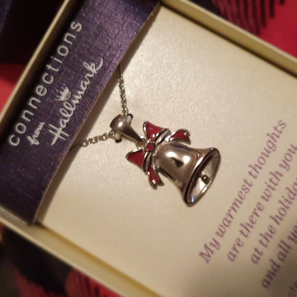 NIB AUTHENTIC GENUINE STAINLESS STEEL HALLMARK CONNECTIONS HOLIDAY BELL NECKLACE